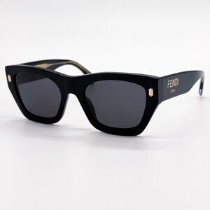 NEW FENDI SUNGLASSES FE40100I 01A BLACK/GRAY WOMEN EYEWEAR